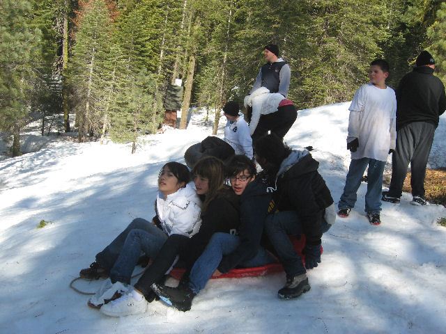 2008 Snow Trip Girls Having Fun